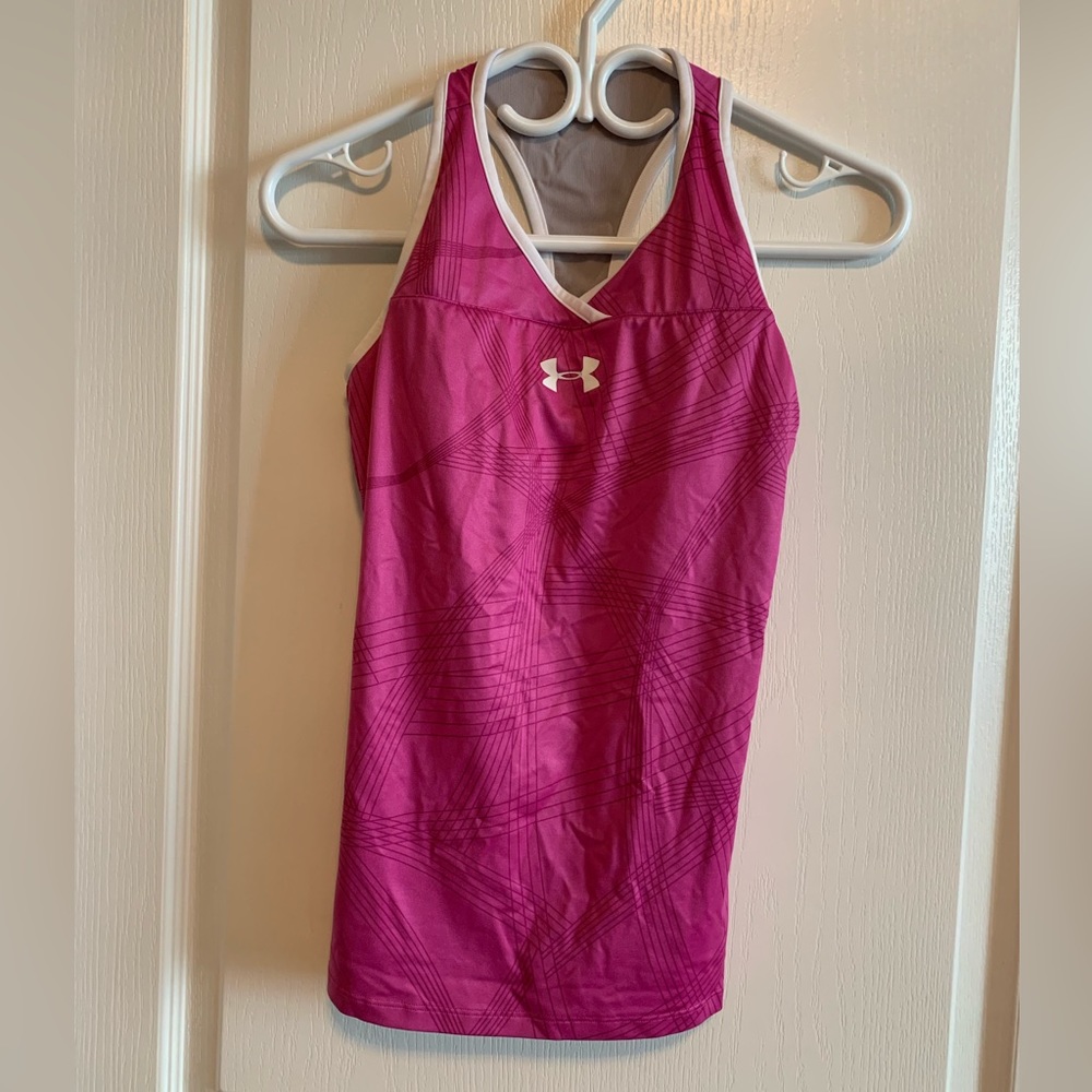Under Armour workout gym pink racerback top
Size small